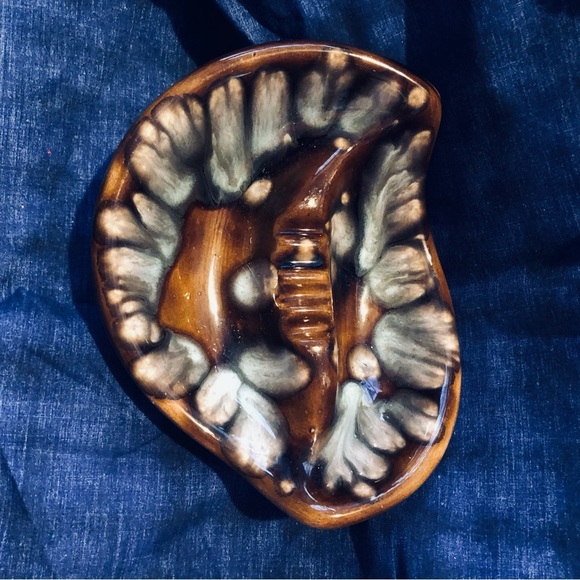 Organic Brown and Cream Ceramic ashtray from the 60s - gently used - Picture 8 of 8